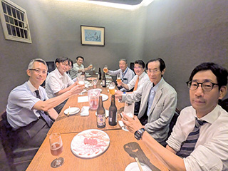 懇親会