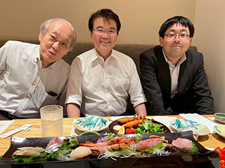 懇親会