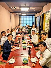 懇親会